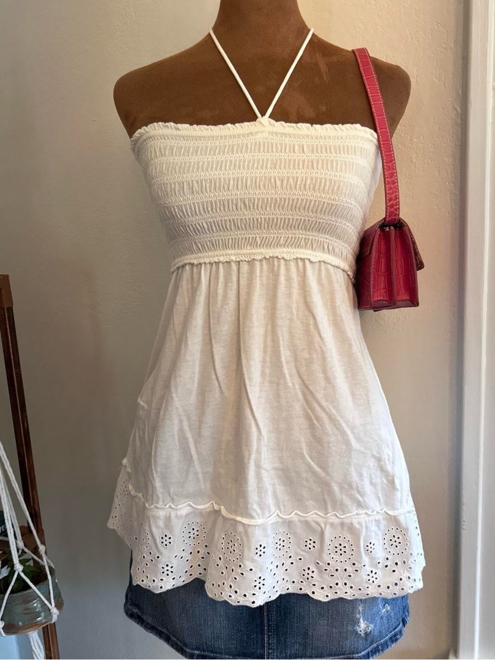 Y2K White Smocked Strapless Halter Neck Top w Eyelet Lace Hem by American Eagle